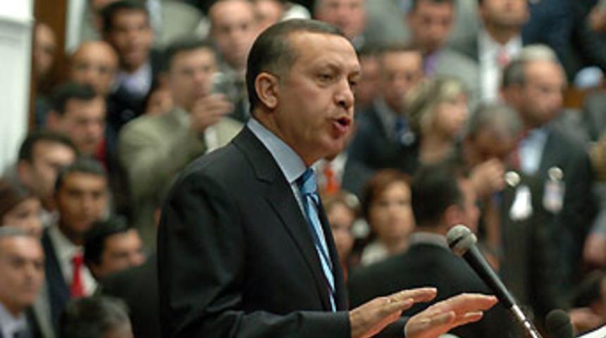 G&ouml;zler AKP grubunda