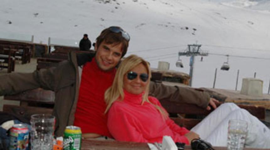 Pınar Altuğ Uludağ'da aşk tazeliyor