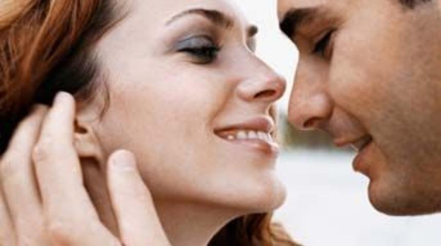 Aşk, beynin muhakeme b&ouml;l&uuml;m&uuml;n&uuml; etkisizleştiriyor