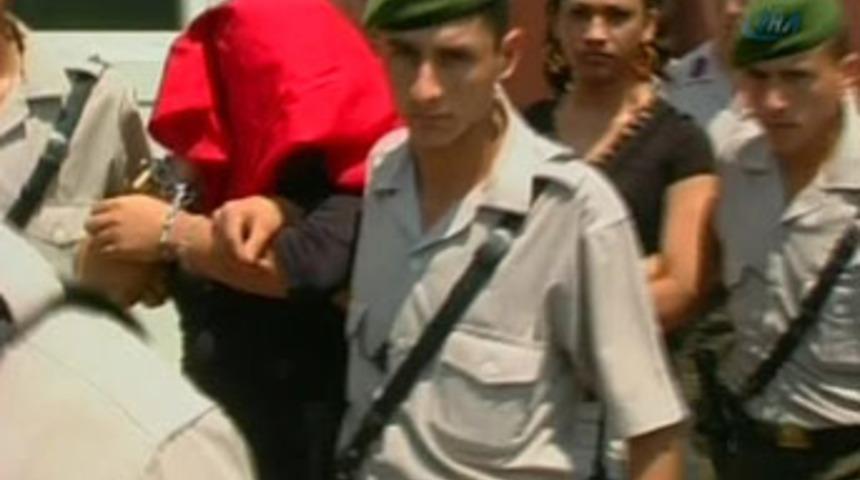 Kokainleri i&ccedil; organlarına sakladılar