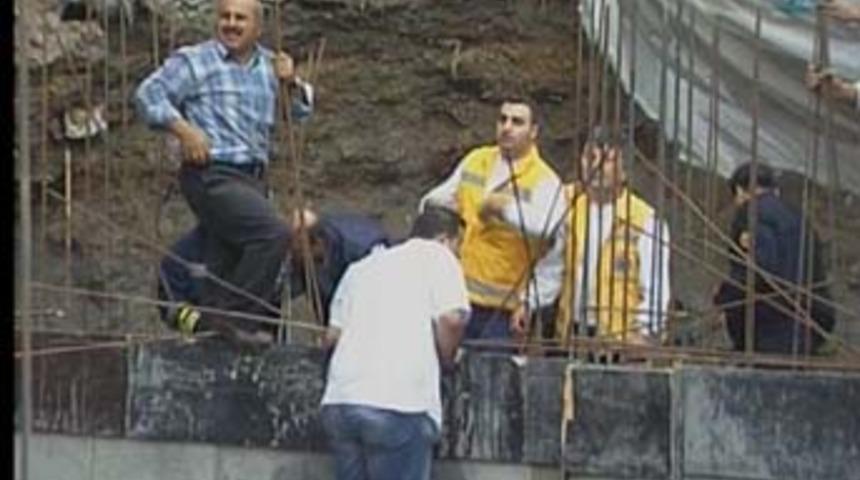 Sefaköy'de inşaat çöktü: 1 ölü