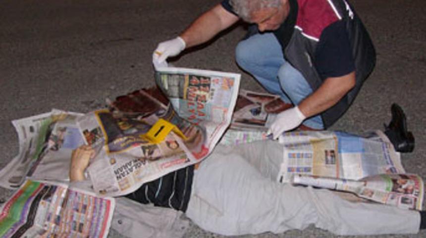 Eniştesini cadde ortasında &ouml;ld&uuml;rd&uuml;