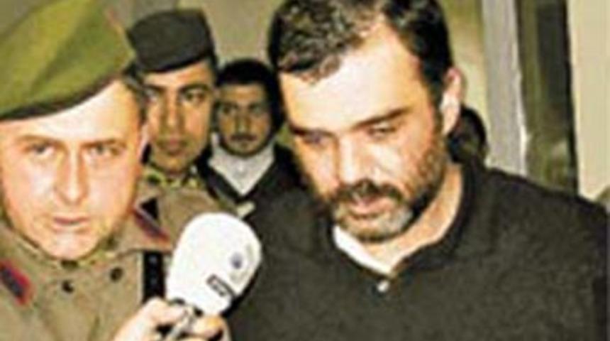 Sezercik'in eşi teslim oldu