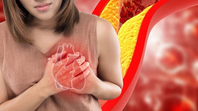 Her mutfakta var: Damarları tıkıyor, iltihaplanma yapıyor! Ağzınıza bile sürmeyin