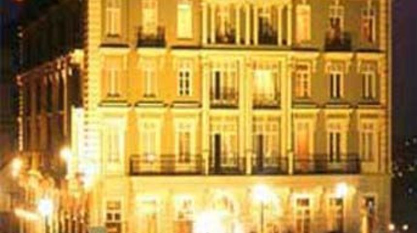 Pera Palas'ta sır oda