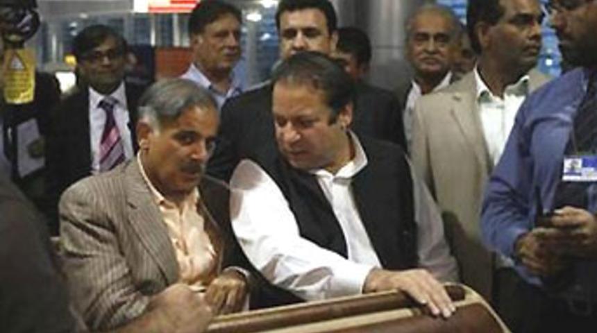 Navaz Şerif, sınır dışı edildi