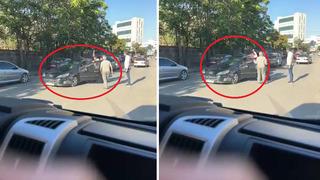 Trafikte 'yol verme' kavgası kamerada! Tekme ve yumruklar havada uçtu