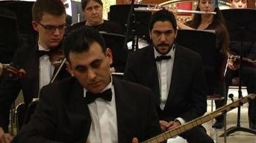 Filarmoni orkestrasına t&uuml;rk&uuml; &ccedil;aldırtan T&uuml;rk
