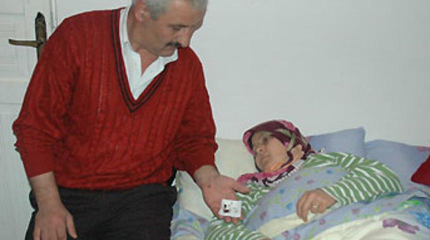 Erimeyen ameliyat ipi, 2 yıl azap &ccedil;ektirdi