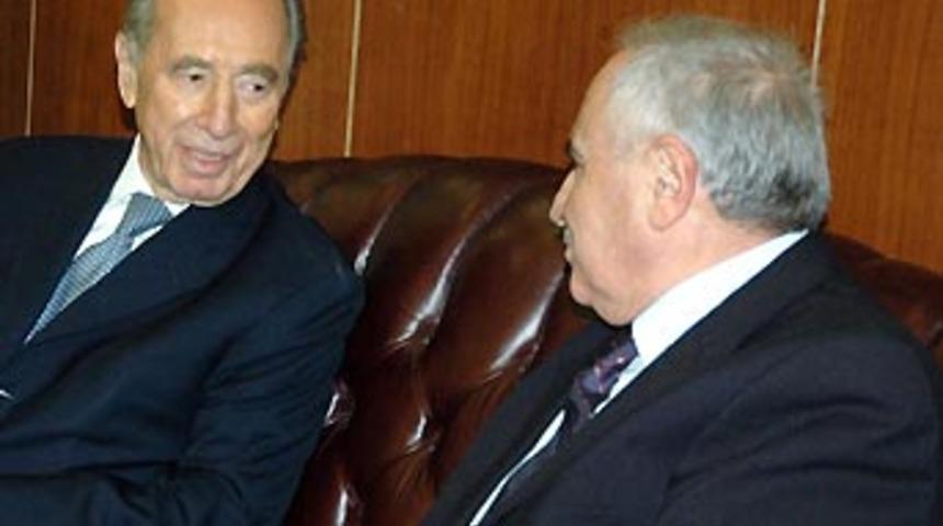 "Peres ter&ouml;rle &ouml;zdeşleşmiş biri"