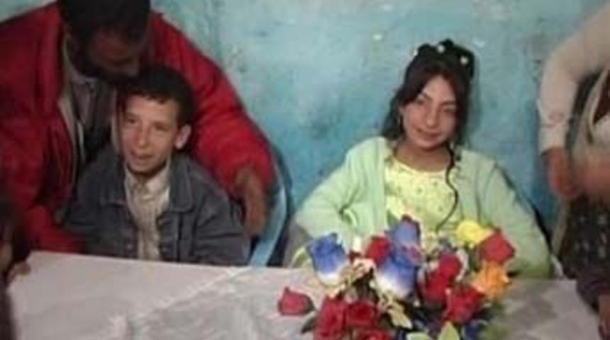 Nişan değil doğum g&uuml;n&uuml; partisiymiş!