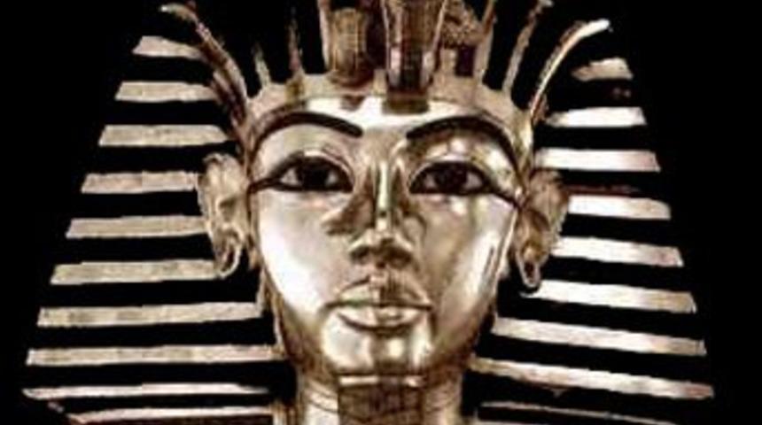 Tutanhamun'un y&uuml;z&uuml; sergileniyor