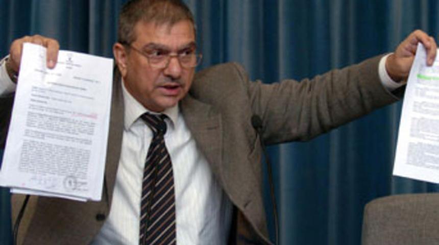 Anavatan Partisi'nden istifa