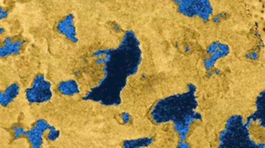 Sat&uuml;rn'&uuml;n uydusu Titan'da hayat mı var?