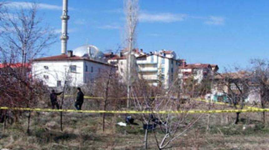 Cesedi 133 g&uuml;n kuyuda kaldı