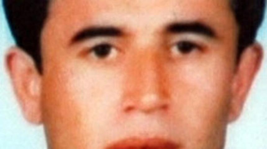 Cezaevi firarisi polisi vurdu