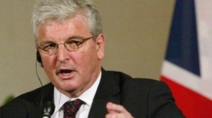 Browne: K&uuml;rt yetkililer &ouml;nlemler almalı