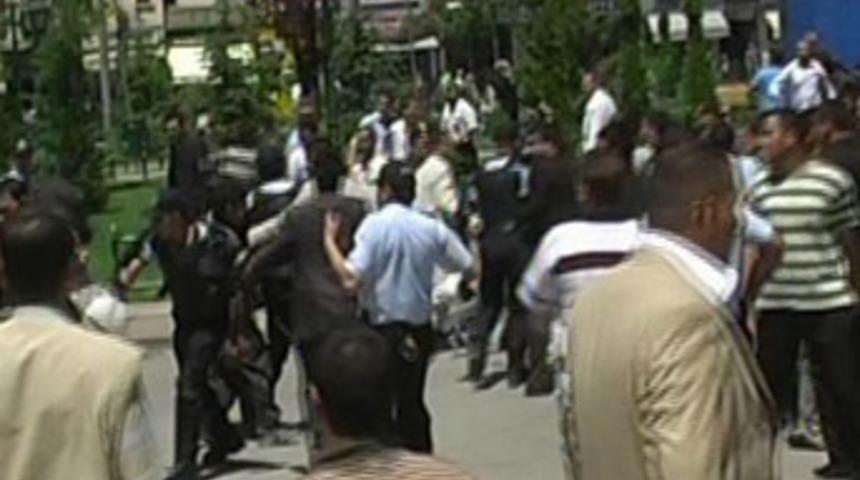 Eskişehir Adliyesi'nde arbede