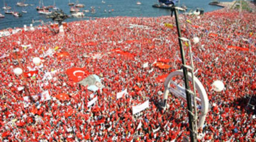 "En b&uuml;y&uuml;k g&uuml;&ccedil; g&ouml;sterisi"