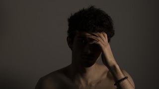 Skandal olay! Kız arkadaşıyla gittiği kafede hesabı ödemeyen adam önce darp edildi... Sonrasında tecavüze uğradı