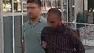 Yaşlı adamı korkutup... Boğazına bıçak dayayıp 600 bin TL'sini gasbettiler