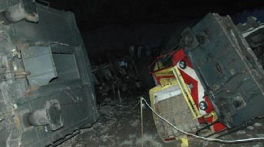 Sivas'ta tren kazası: 1 &ouml;l&uuml;, 5 yaralı