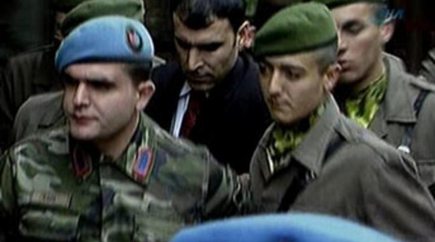 Asena'yı vuran tetik&ccedil;i, dehşet sa&ccedil;tı