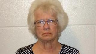 74 yaşındaki öğretmen 14 yaşındaki öğrencisine cinsel tacizle suçlandı! Cinsel istismardan 600 yıl hapis cezası...