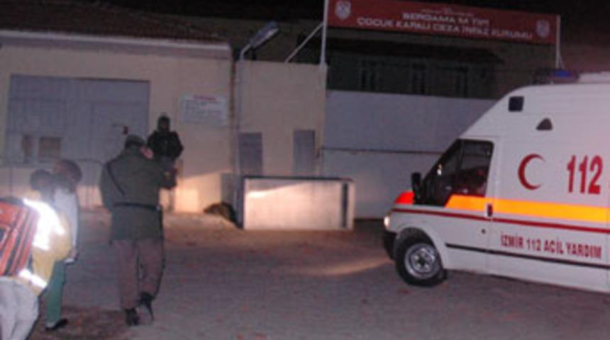 &Ccedil;ocuk Tutukevi'ndeki isyan yatıştı