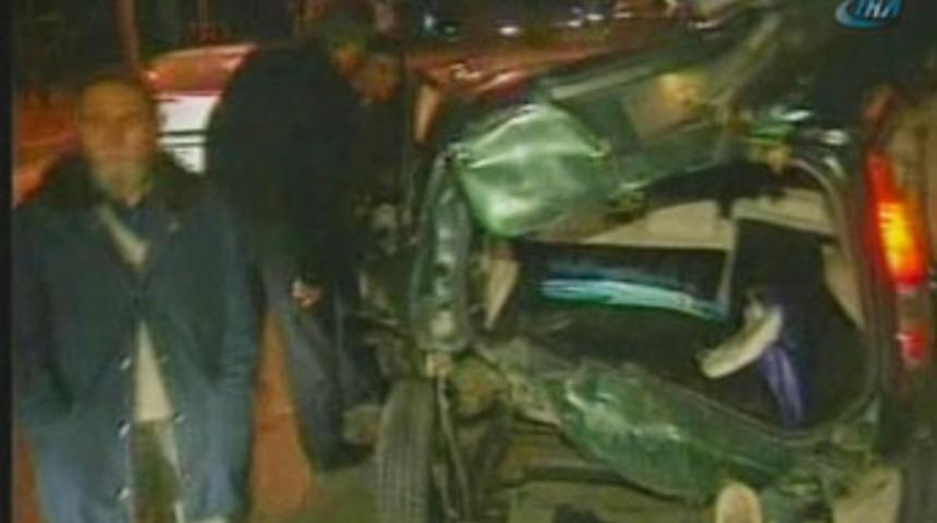 Otoyolda yarışta &ouml;l&uuml;me ramak kaldı