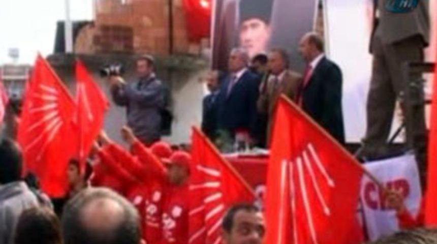 CHP'de İstiklal Marşı skandalı