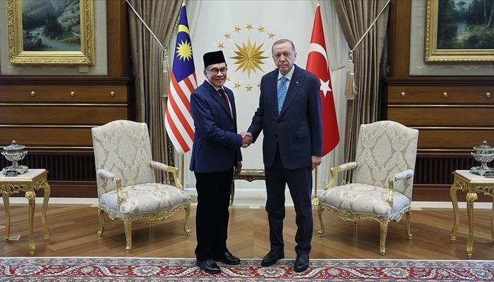 Cumhurbaşkanı Erdoğan’dan Malezya Başbakanı Enver İbrahim ile kritik görüşme!