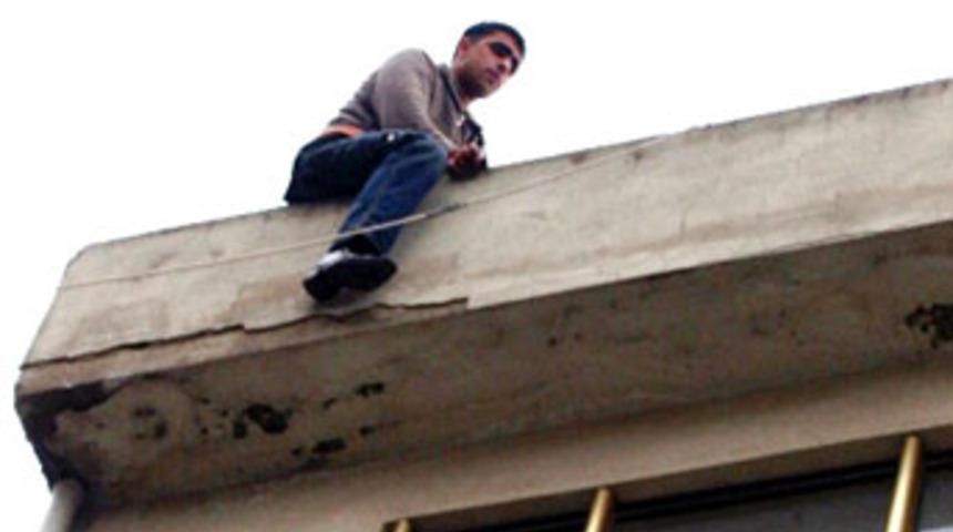 Kızı hasta baba intihara kalkıştı