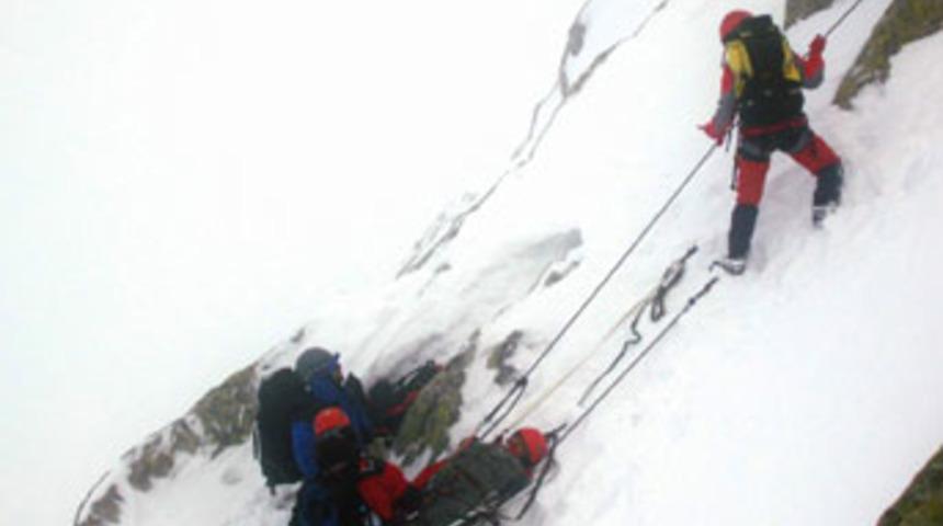 Zirvede nefes kesen kurtarma tatbikatı