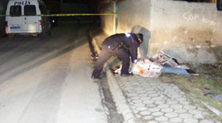 Aşkına karşılık bulamayınca intihar etti