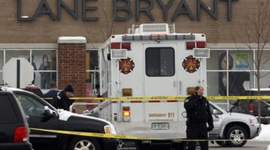 Alışveriş merkezinde katliam: 5 &ouml;l&uuml;