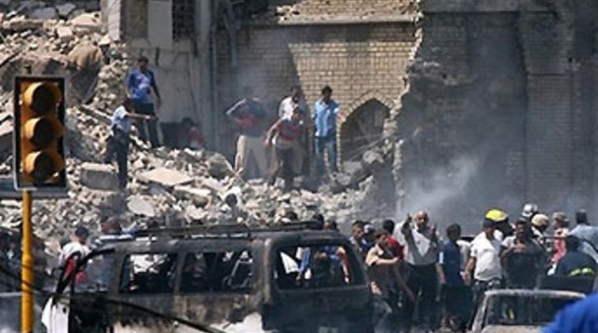 Bağdat'ta havan topu saldırısı: 11 &ouml;l&uuml;