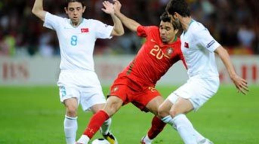 A Milliler durgun başladı