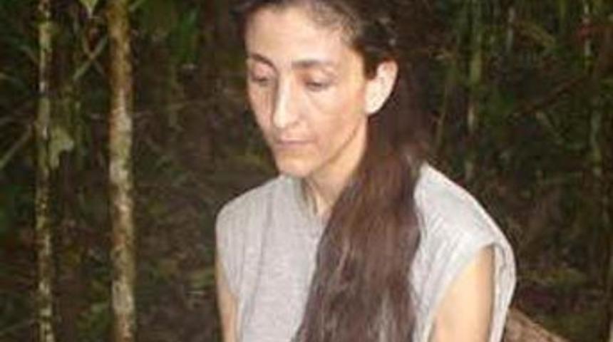 Betancourt &ouml;zg&uuml;rl&uuml;ğ&uuml;ne kavuştu