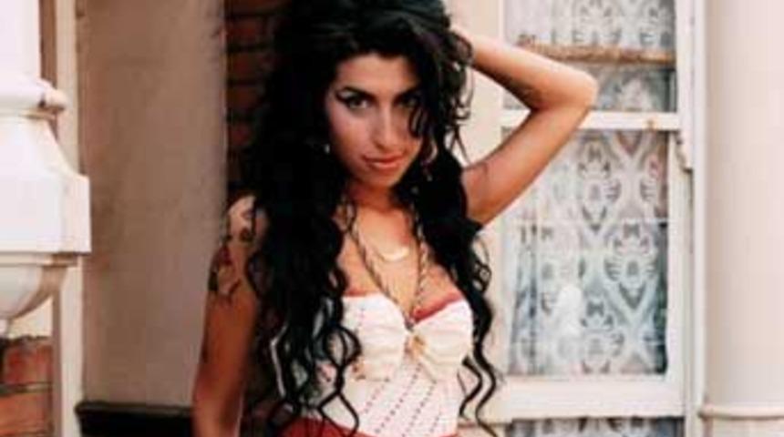 ABD Amy Winehouse'a vize vermedi