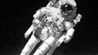 Rus kozmonottan tarihin en uzun golf vuruşu