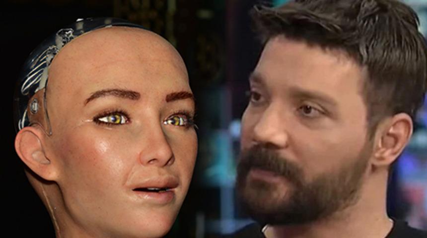 Oğuzhan Uğur duyurdu! Dünyada vatandaşlığa kabul edilen ilk robot Sophia, Mevzular Açık Mikrofon'a konuk oluyor...