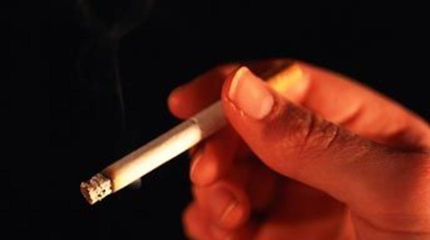 'Sigara gözde kanser yapıyor'