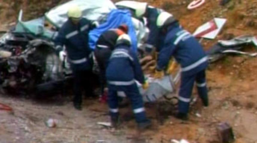 Şile'de trafik kazası: 3 &ouml;l&uuml;