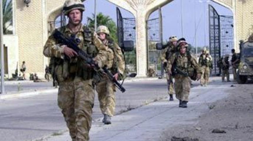 Sri Lanka'da 165 asker &ouml;ld&uuml;, 20 asker kayıp