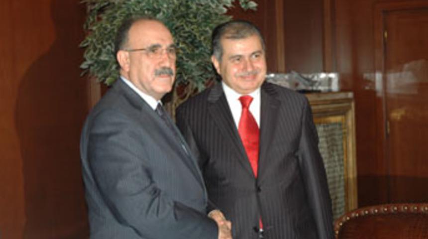 İ&ccedil;işleri bakanlığı'nda devir teslim