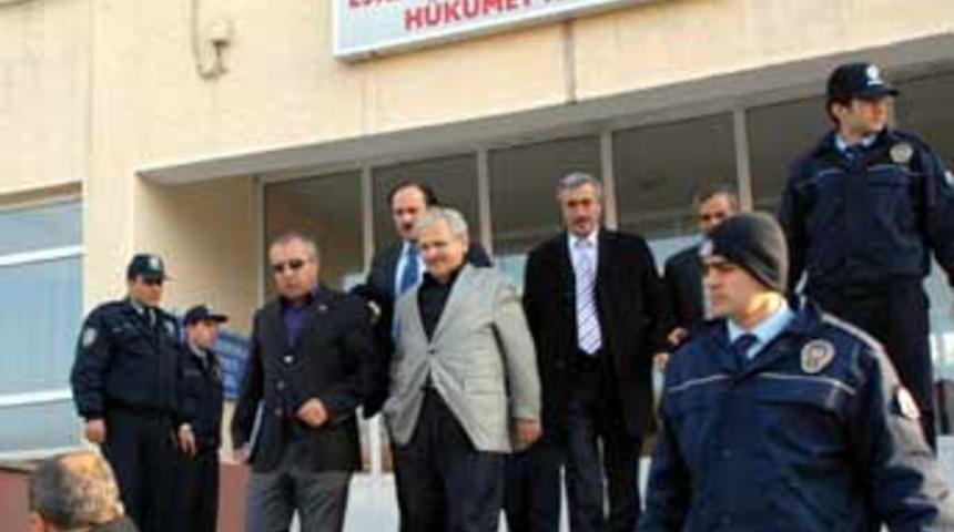 Dursun Uyar tutuklandı