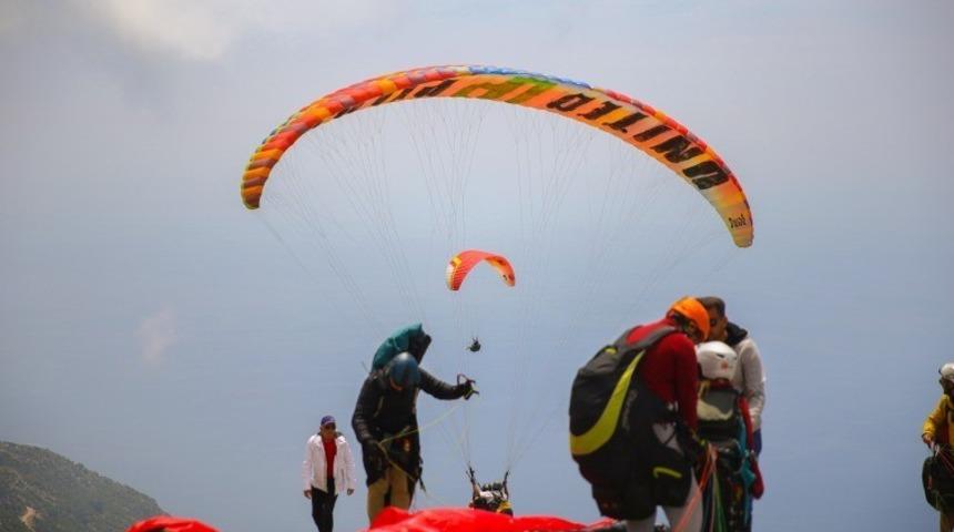 Yamaç paraşütünde 7 ayda 102 bin uçuş gerçekleşti
