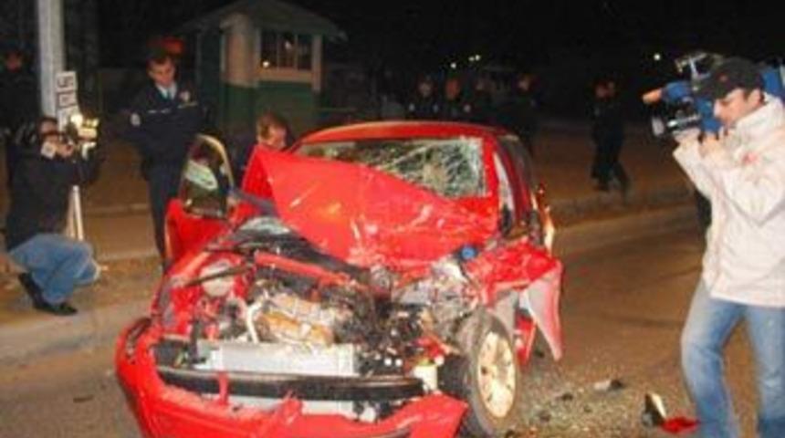 Hurda ara&ccedil;tan burnu kanamadan &ccedil;ıktı