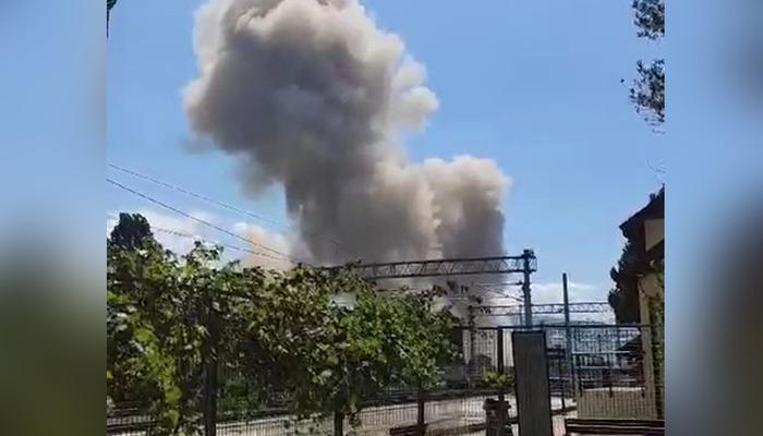 SON DAKİKA | Kocaeli’deki TMO deposunda patlama! Derince Limanı’ndan dumanlar yükseldi, yaralılar var